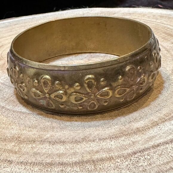 Vintage 50s copper/gold/metal bangle style bracelet with texture - Picture 1 of 8